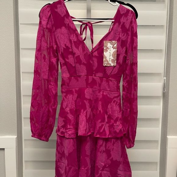 NWT Band of the free Kiss me Fuchsia Ruffle Mini Dress Size XS - Picture 7 of 9